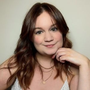 Meet your Posher, Posh